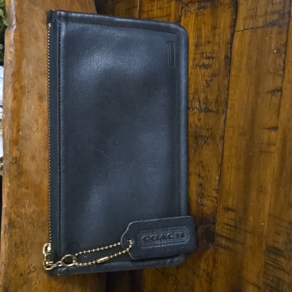 Vintage Coach skinny bag